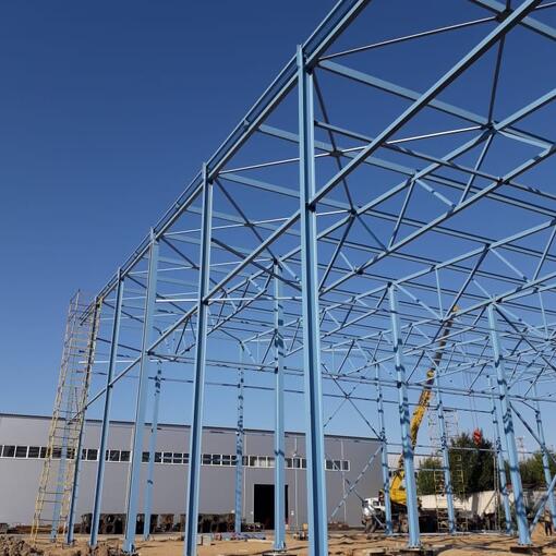 Монтаж металлоконструкций склада размером 36х41